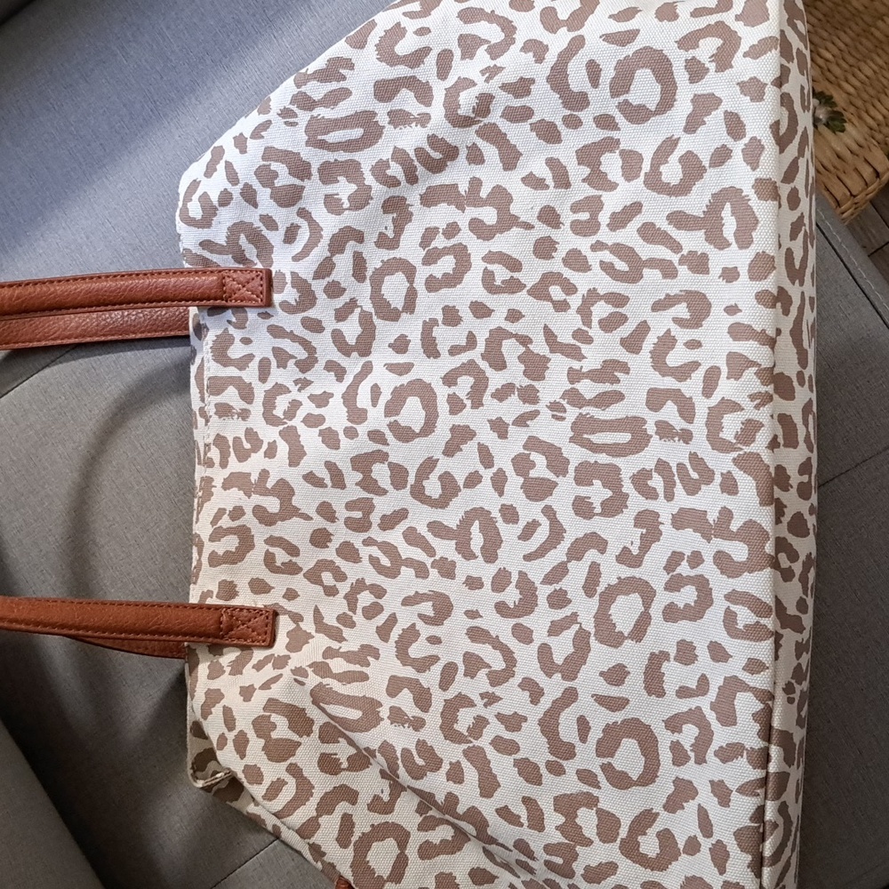 Antik Kraft Canvas Vegan Leather HUGE Animal Print Tote Purse - Picture 14 of 15
